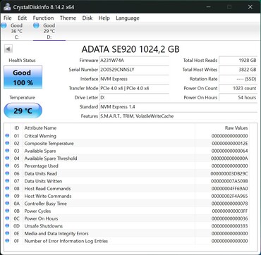O ADATA SE920 funciona com PCIe 4.0 x4