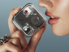 Imagem promocional do Nothing Ear (3) em seu estojo. (Fonte da imagem: Nothing on X)