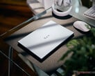 A versão Panther Lake do XPS 13 está disponível no acabamento Sky mostrado aqui.