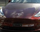 O Berlin Model Y em Midnight Cherry Red (imagem: Vision E Drive/YT)