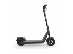 A Eleglide Coozy e-scooter tem um alcance de 55 km (~34 milhas). (Fonte da imagem: Eleglide)