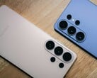 Há rumores de que o Samsung Galaxy S27 Ultra terá um design diferente para o painel traseiro em relação ao Galaxy S26 Ultra mostrado aqui.