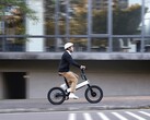 A ebii Smartbike é relativamente compacta e tem uma velocidade máxima de 25 km/h. (Fonte de imagem: Acer)