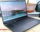 2022 Razer Blade 17 proprietários estão obtendo 10 W a mais de desempenho gráfico através de atualização BIOS gratuita