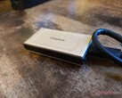 Kingston lança USB-C XS2000 SSD externo com certificação IP55 e velocidades mais rápidas do que qualquer unidade SATA III