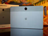 Além de sua bateria de longa duração, o OnePlus Pad Lite também tem outros pontos fortes de venda. (Fonte da imagem: Notebookcheck)