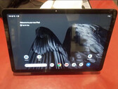 O Pixel Tablet não será lançado ainda por alguns meses. (Fonte de imagem: Facebook Marketplace via @VNchocoTaco)