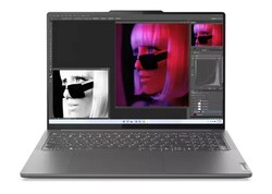 Lenovo Slim Pro 9i 16IRP8. Unidade de teste fornecida pela Lenovo