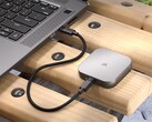 O SSD EX400U externo é extremamente rápido graças ao USB 4 (Fonte da imagem: Corsair)