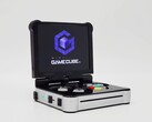 O 'GameCube Advance' vazou em 2005 depois que a Nintendo lançou o DS na Europa. (Fonte da imagem: GingerOfOz)