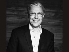 Um retrato de Claude Guillemot, cofundador da Ubisoft
