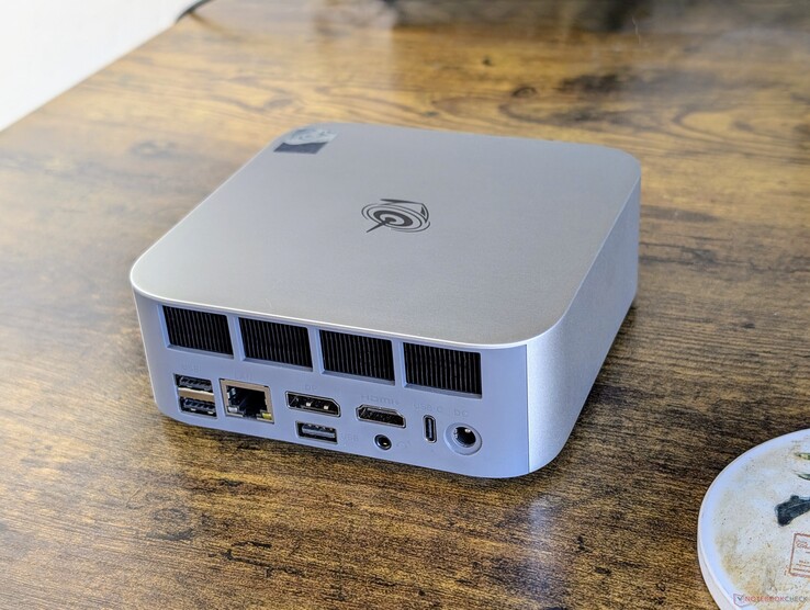 As portas USB não são iguais e não há etiquetas para diferenciá-las