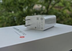 Adaptador de energia do Xiaomi 15S Pro