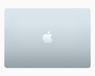 O próximo MacBook econômico pode se parecer muito com o mais recente M4 MacBook Air 13. (Fonte da imagem: Apple)