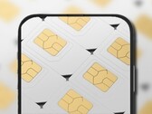 É possível que um futuro iPhone sem poros tenha também uma câmera de vídeo subexposta. (Fonte de imagem: RendersbyIan/Unsplash - editado)
