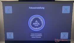 O foco deve ser definido manualmente.