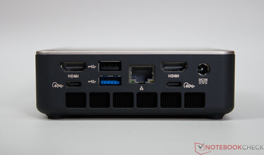 Sapphire Edge AI - Conectores na parte traseira