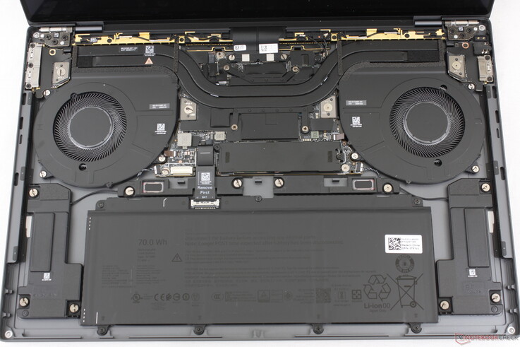 Não há diferenças internas notáveis entre as configurações do Core Ultra 5 e do Core Ultra X7