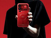 Xiaomi 18 Pro Max na versão limitada vermelha transparente