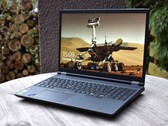 Revisão do laptop Lenovo ThinkPad P16 G1: Uma estação de trabalho HX55 potente e recém-desenhada