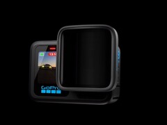 O mod de lente anamórfica da GoPro Hero 13 Black é fácil de instalar. (Fonte da imagem: GoPro)
