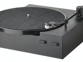 A linha IKEA OBEGRÄNSAD projetada em parceria com a Swedish House Mafia incluirá um toca-discos. (Fonte de imagem: IKEA)