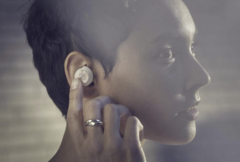 Os novos fones de ouvido Beoplay EQ TWS com ANC da Bang &amp;amp; Olufsen. (Imagem: Bang &amp;amp; Olufsen)