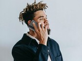 O Xperia 1 III se parece muito com seu predecessor, mas com câmeras melhoradas. (Fonte da imagem: Olixar)