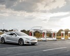 A Tesla agora mostrará os tempos de espera da estação Supercharger (imagem: Tesla)
