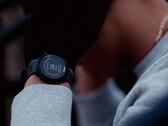 O Forerunner 945 é um dos três smartwatches Forerunner mais antigos na fila para uma nova atualização. (Fonte da imagem: Garmin)
