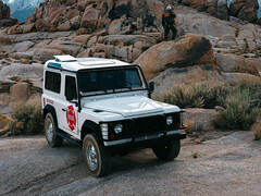 O novo prato mais resistente do Starlink Performance Kit. (Fonte da imagem: SpaceX)