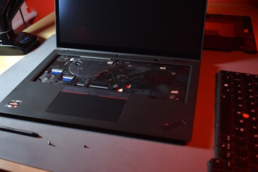 ThinkPad L13 Yoga G4: teclado substituível pelo usuário