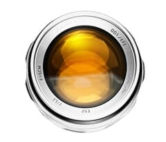 A mais recente lente Shoten Kobo de 50 mm f/1.1 está limitada a apenas 70 unidades em todo o mundo.