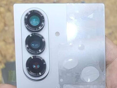 O Galaxy Z Fold7 já foi visto online. (Fonte da imagem: Weibo)