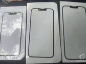 Uma foto do suposto iPhone 12s/13 notch menor. (Imagem: Macrumors)