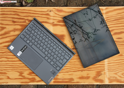 Lenovo Yoga Duet 7 13IML05, unidade de teste fornecida pela notebooksbilliger