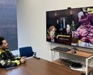 The Weeknd jogando Persona 4 Revival no estúdio da Sega Atlus