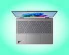 O IdeaPad 5 2-em-1 14Q8Y11 pesa 1,4 kg com sua tela IPS.