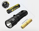 Opções de bateria para o M2TC Pro. (Imagem: Nitecore)