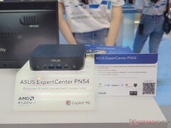 O Asus ExpertCenter PN54 foi apresentado na Computex 2025 (fonte da imagem: Notebookcheck)