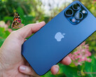 O iPhone 15 Pro Max não deve mais superaquecer após a instalação do iOS 17.0.3. (Fonte da imagem: Notebookcheck)