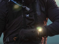 A versão beta 21.15 da Garmin está sendo lançada para o Fenix 8 (foto) e alguns smartwatches relacionados. (Fonte da imagem: Garmin)