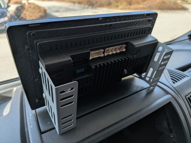 Em comparação com as marcas conhecidas, essas unidades de cabeça chinesas podem ser suspeitamente finas.