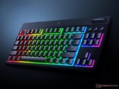 O teclado de baixo perfil Razer BlackWidow V4 TKL é mostrado em ângulo (Fonte da imagem: Razer PR)