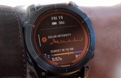 A Garmin enviou dezenas de melhorias para a série Fenix 7 até o momento com suas versões beta 17.xx. (Fonte da imagem: Garmin)