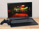 Análise do XMG Apex 17 (late 23): um laptop para jogos QHD com uma RTX 4060