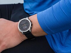 A atualização Garmin Beta Versão 20.14 está sendo lançada para os usuários do smartwatch Fenix 7. (Fonte da imagem: Garmin)