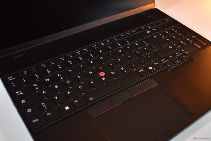 Lenovo ThinkPad L16 Gen 2 AMD: Dispositivos de entrada