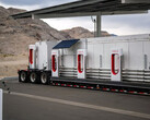 Os Superchargers móveis com Megapacks são utilizados em emergências (Fonte da imagem: Tesla)