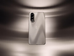 O Ace 6 Turbo pode apresentar uma tela com taxa de atualização de 165 Hz. Na foto: o Ace 5 Ultra. (Fonte da imagem: OnePlus)